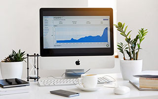 索尔福德城抢断效率提升，半岛球场冲击连胜，索尔福德是高水平大学嘛