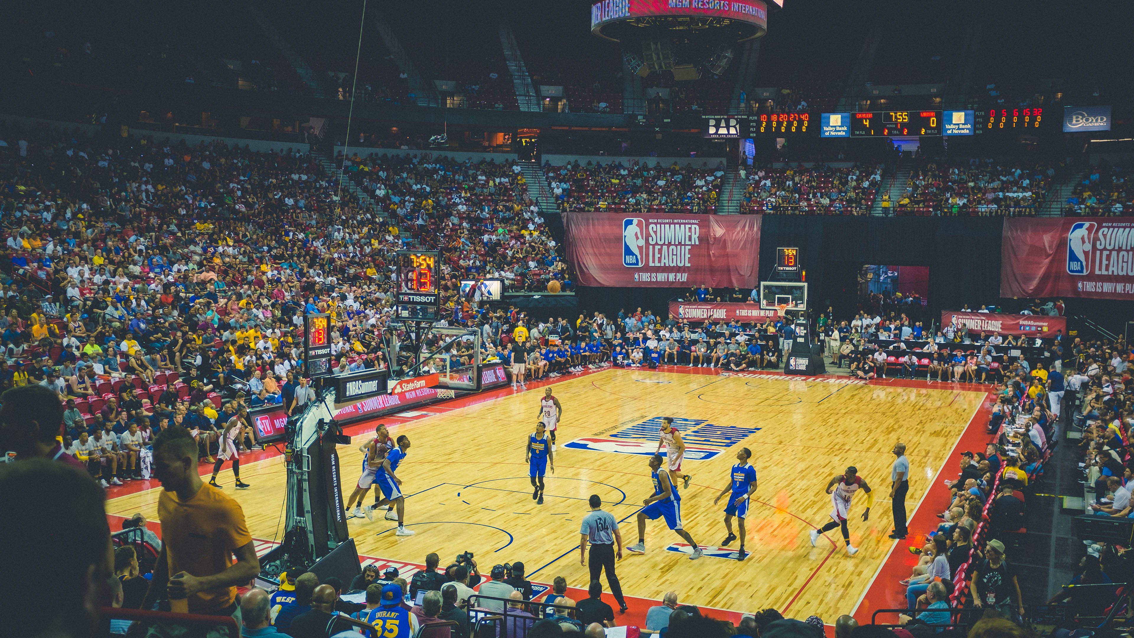 赛季亮点：每个球队都值得回味的个人英勇瞬间，过往赛季球员